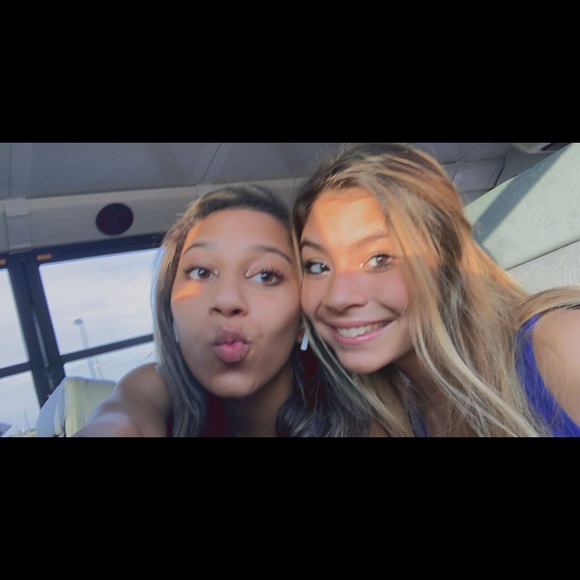 Meet your Posher, Kayla - Picture 1 of 1